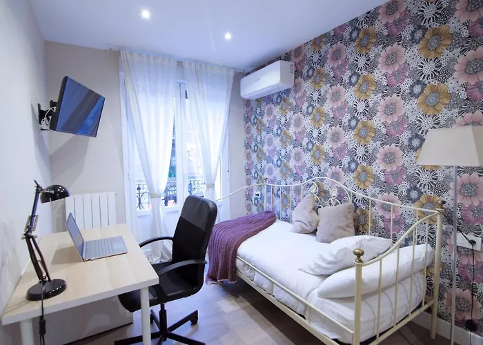 Проживання в сім'ї Turisticas Centro Con Aire Acondicionado