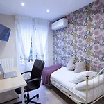 Homestay Turisticas Centro Con Aire Acondicionado